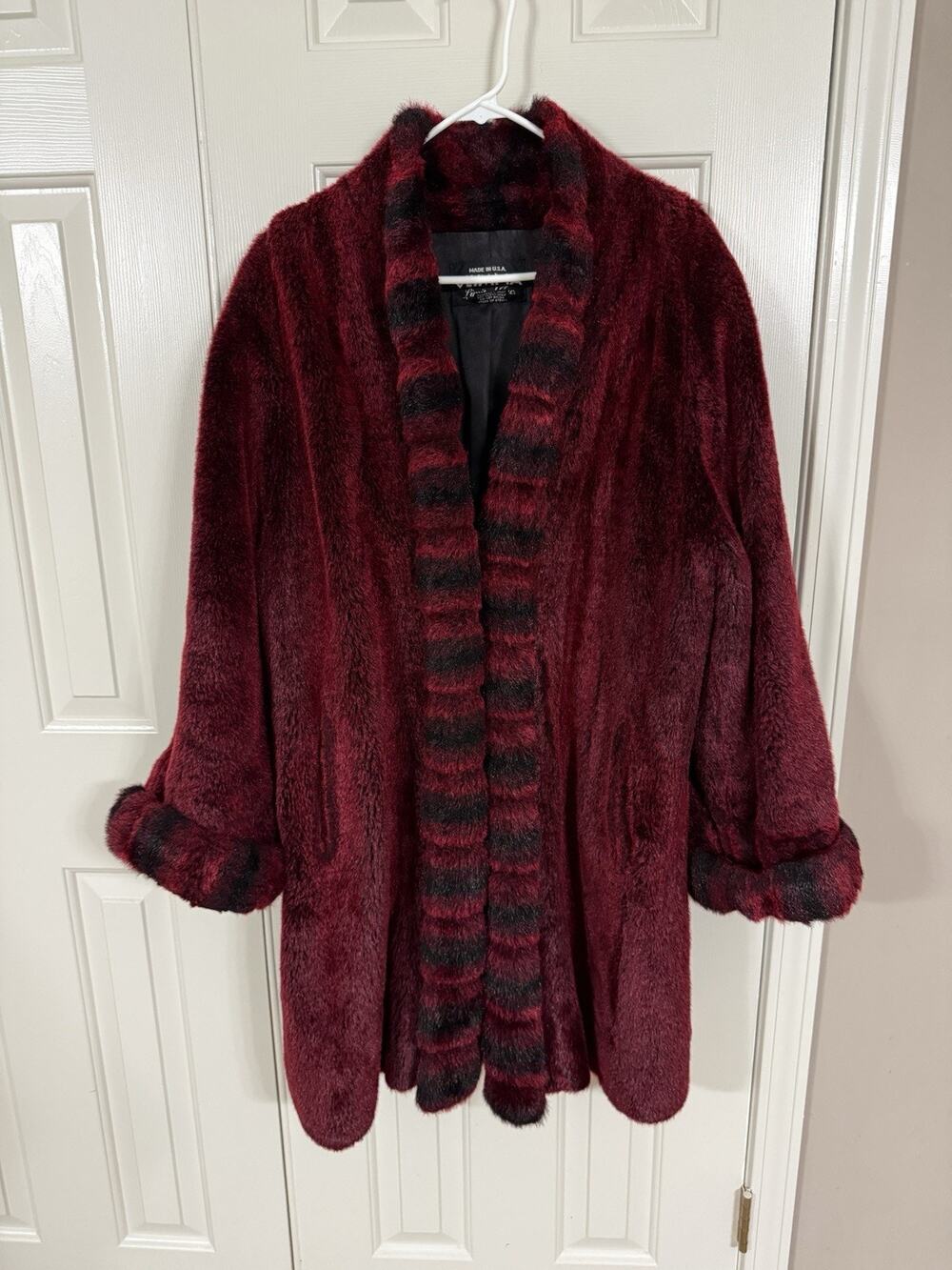 Olympia Limited Inc. Faux Fur Coat Red Black 1990s Made In USA L